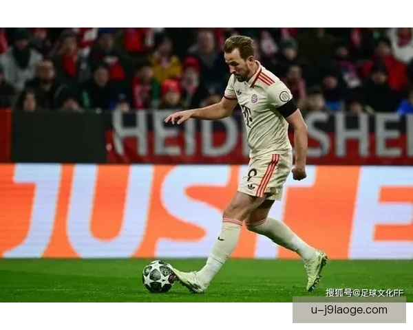 拜仁确认凯恩腹部拉伤将缺席两场德甲锋线考验与争冠节奏再受关注